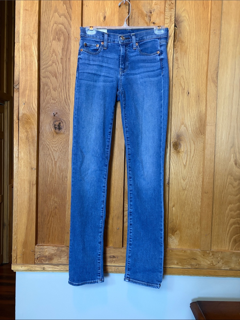 GAP Medium Blue Wash Mid Rise Classic Straight-Leg Stretch Denim Jeans, Size 0